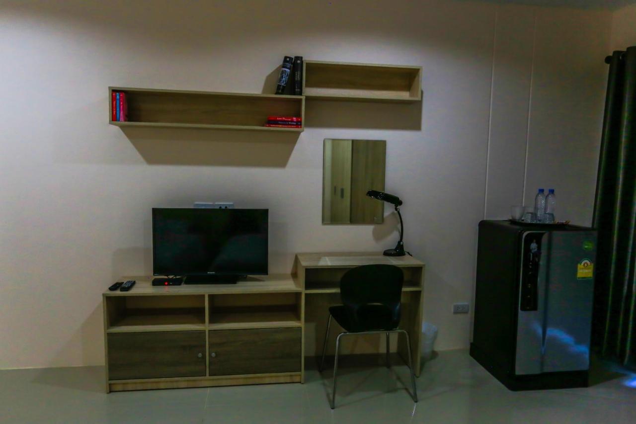 Tempo Plus Apartment Mae Sot Luaran gambar