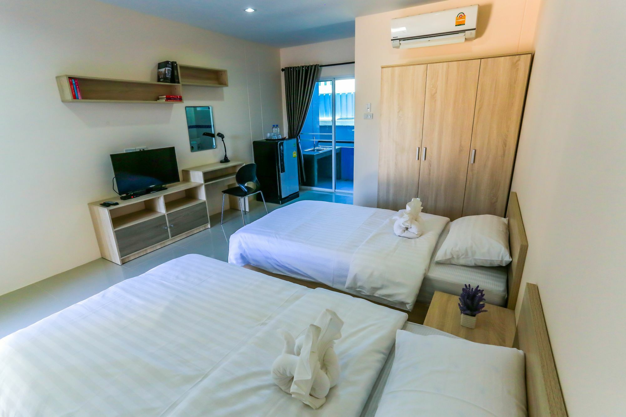 Tempo Plus Apartment Mae Sot Luaran gambar