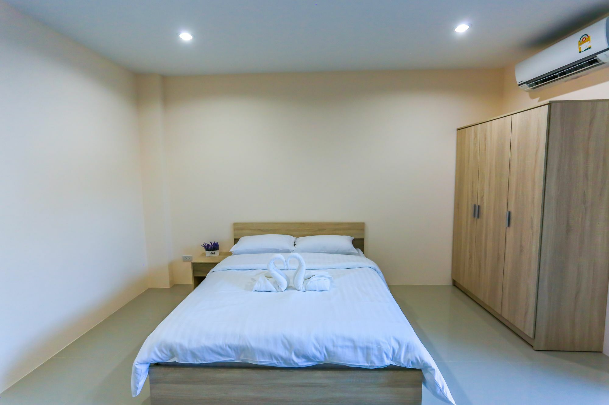 Tempo Plus Apartment Mae Sot Luaran gambar