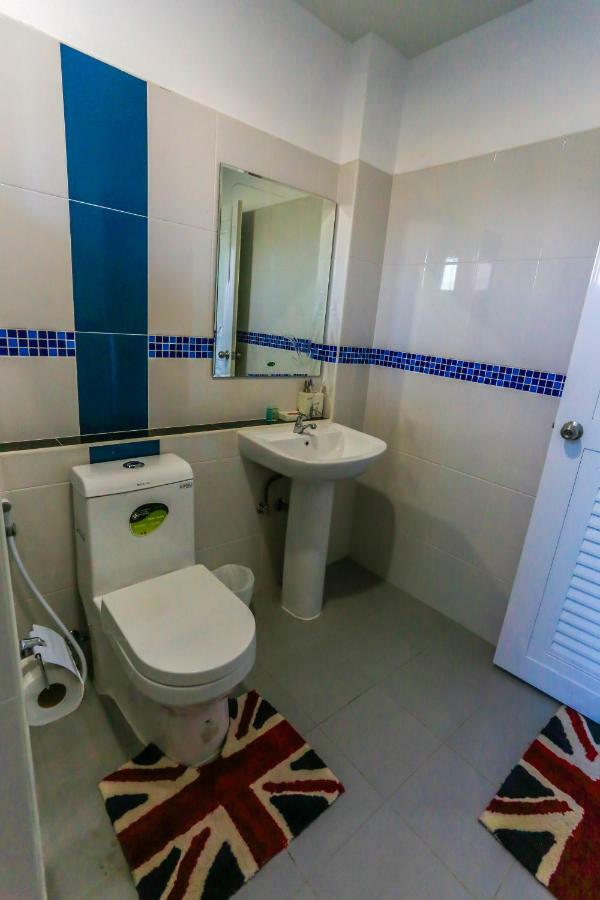Tempo Plus Apartment Mae Sot Luaran gambar