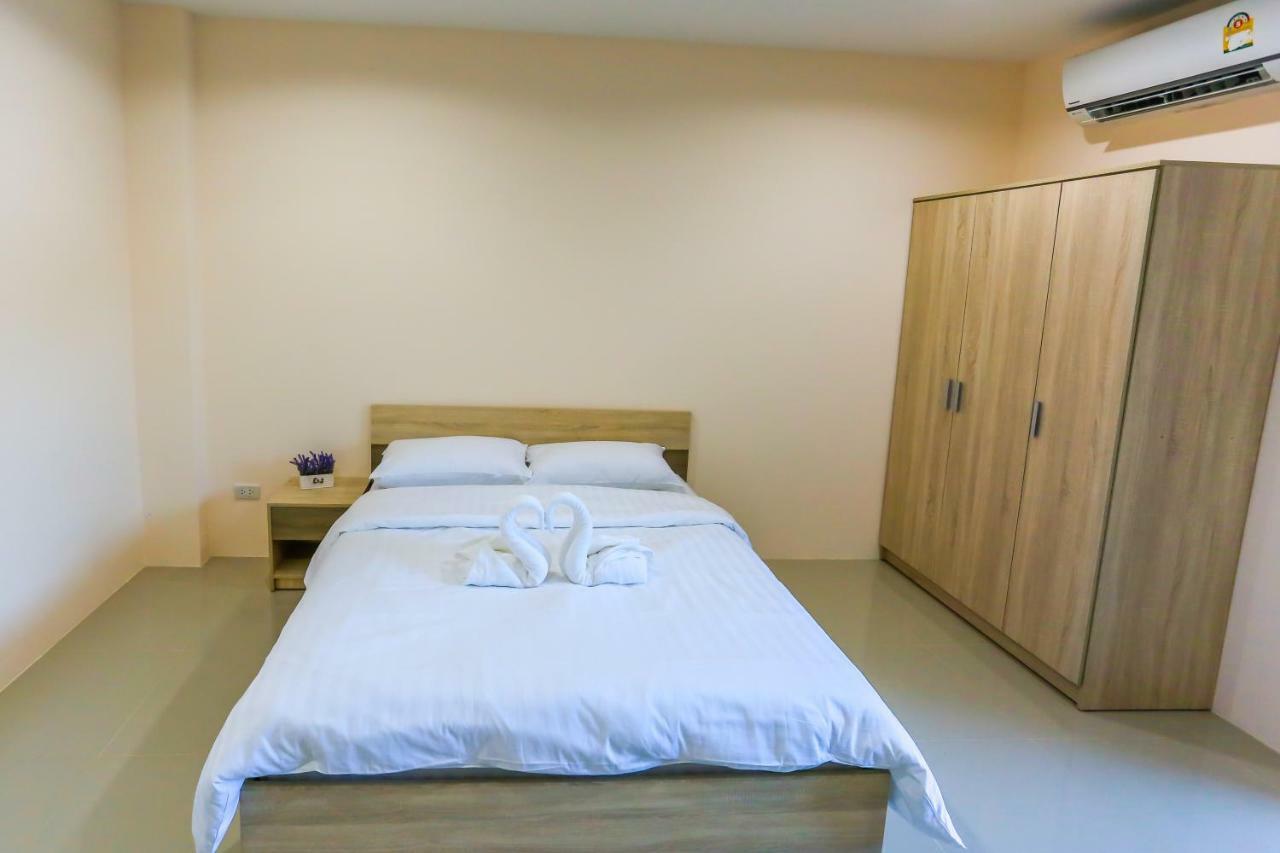 Tempo Plus Apartment Mae Sot Luaran gambar